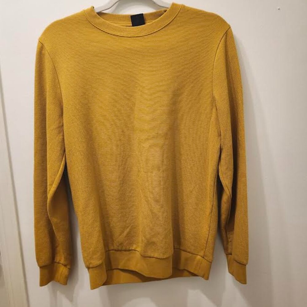 Mustard H&M textured sweater